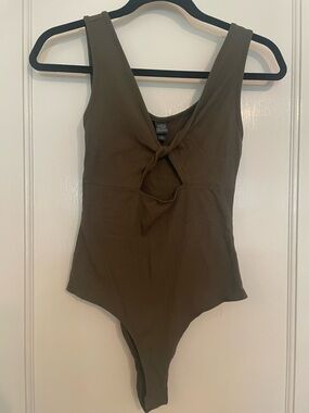 Wild Fable Ribbed Olive Bodysuit with Keyhole detail Size XS